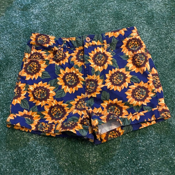 Forever 21 shorts - Picture 1 of 2